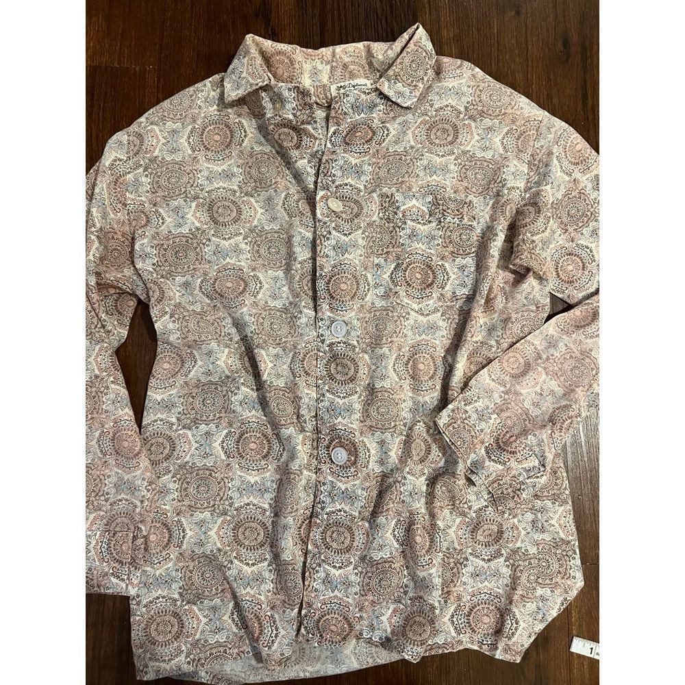 Lady diplomat button down size M  paisley print